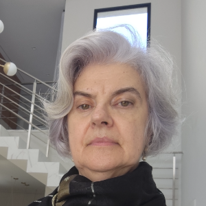 Luzia Iara Pfeifer