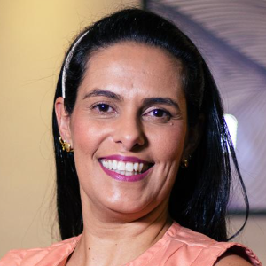 Caroline Carvalho Lopes